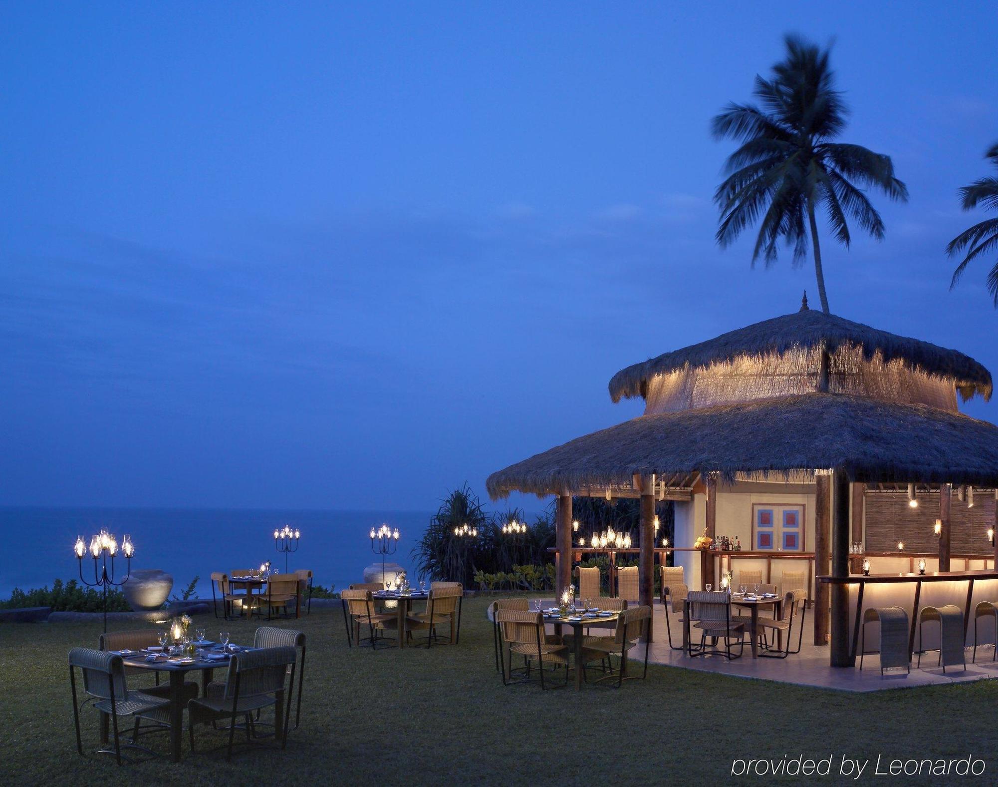 Taj Bentota Resort & Spa Restaurant foto